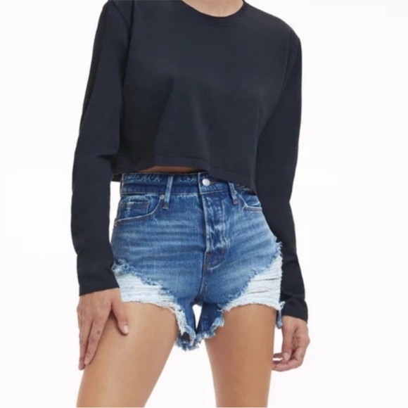 Good American - The Bombshell Denim Distressed Shorts NWT - Picture 2 of 9